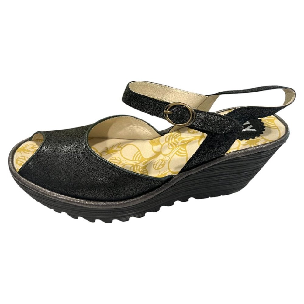 Fly London Yora Women's Black Leather Wedge Sandals Rubber Sole sz. 40